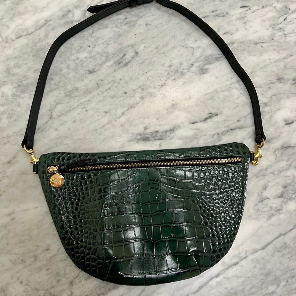 Clare V Grande Fanny Loden Croc